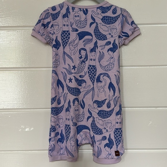 Tea Collection Zippered Short Romper, 18-24M - Picture 3 of 9